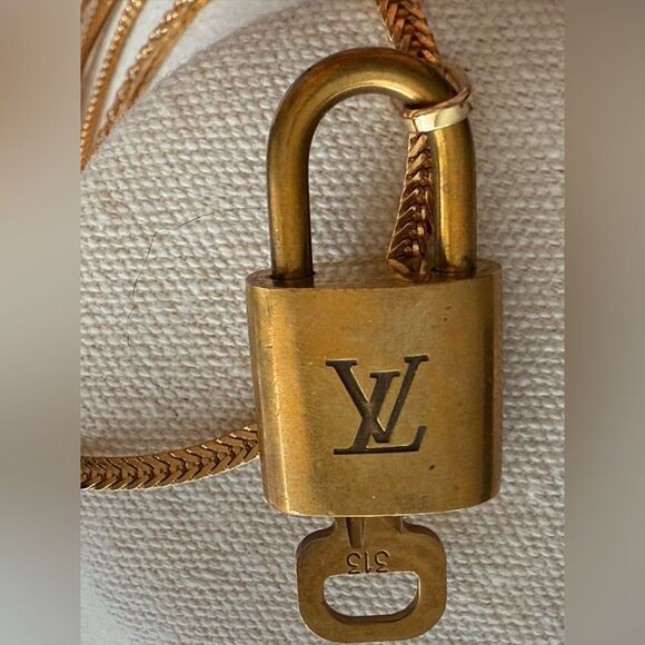 Louis Vuitton Lock & Key # 313 on Vintage Monet Multi Strand Gold Tone Necklace - Picture 5 of 9